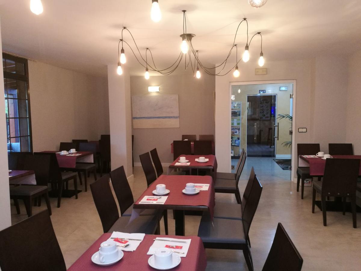 Hotel Azcona Noja Dış mekan fotoğraf